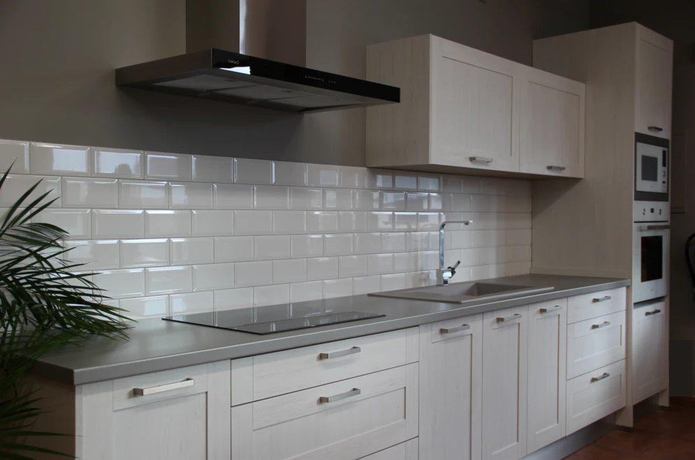 Fábrica e instalación muebles de cocina y electrodomésticos, muebles de cocinas de calidad para toda España
